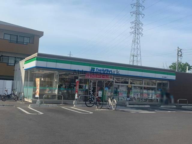 ファミリーマート知立上重原店(コンビニ)まで400m コーポベル