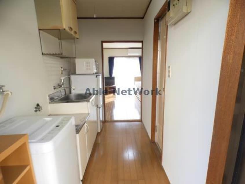 １０２ パレス石川