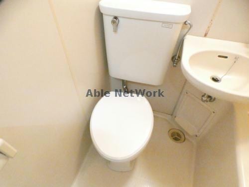 １０２ パレス石川