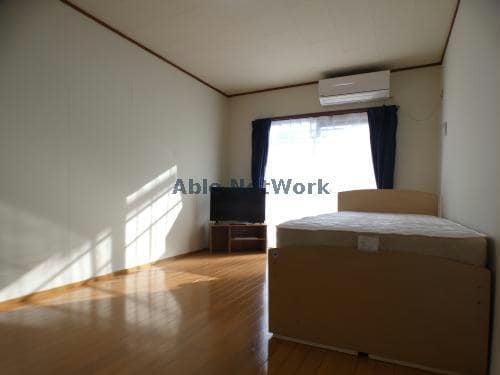 １０２ パレス石川