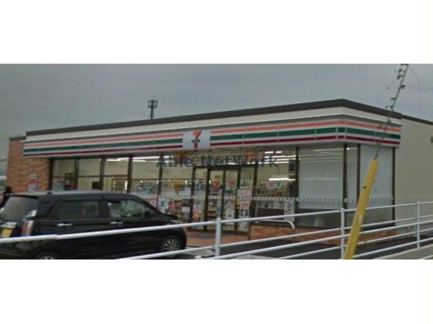 セブンイレブン安城二本木店(コンビニ)まで370m 碧海ビル