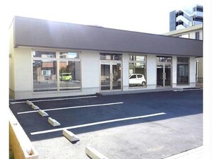 朝日町アローズ貸店舗