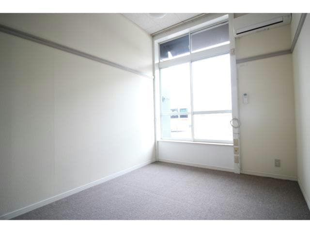 101 西岡崎駅前アール