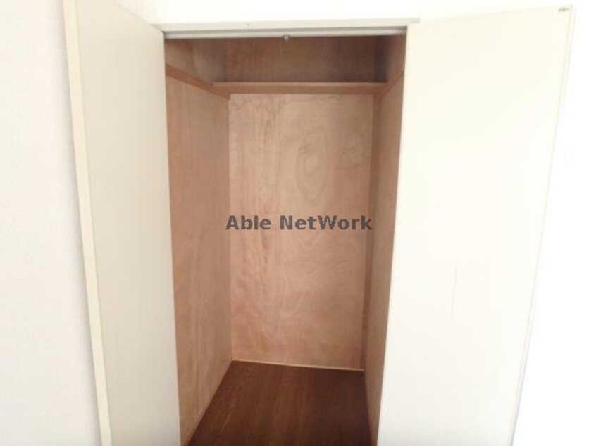 105 エスポ・アール