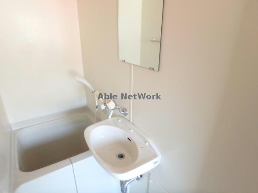 105 エスポ・アール