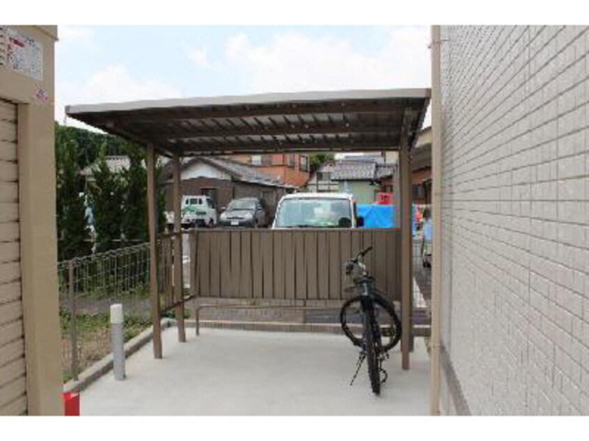  アール・オッツ