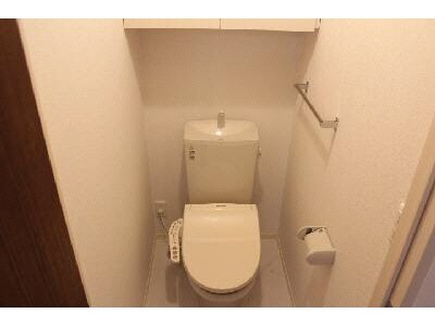 トイレ103 アール・オッツ