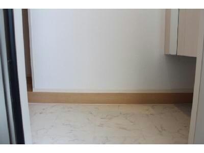  アール・オッツ