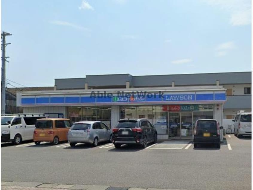 ローソン碧南霞浦店(コンビニ)まで345m フィオーレカスミⅡ