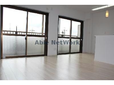  一ツ木ハイツ安井Ⅲ