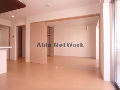  コンフォーティア