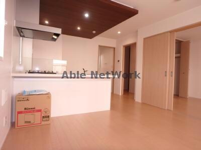  コンフォーティア