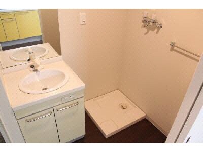 洗面413 シャトーヨサミ