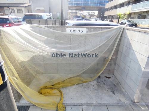  ＴＨＥ　ＦＩＲＳＴ