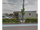 セブンイレブン安城デンパーク東店(コンビニ)まで1181m 名鉄西尾線/堀内公園駅 徒歩42分 3階 築20年