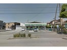 ファミリーマート岡崎橋目店(コンビニ)まで792m グランシュテル