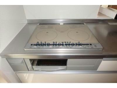 1 エムグランデ　A棟