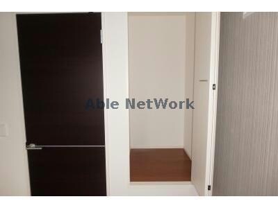 1 エムグランデ　A棟