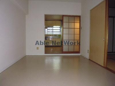 102 みたかマンション