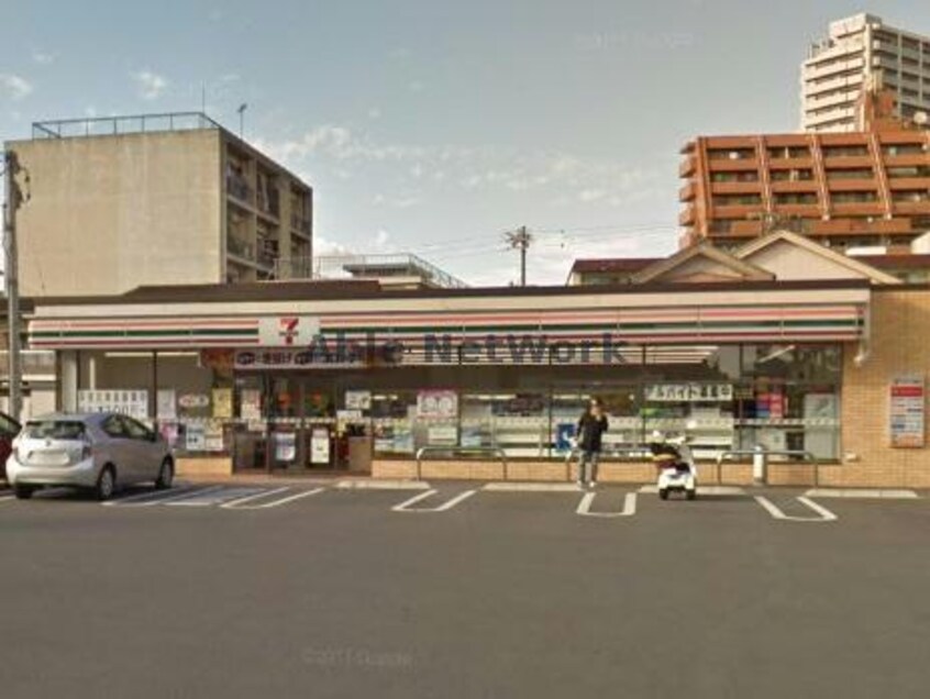 セブンイレブン安城御幸本町店(コンビニ)まで581m ＴＩＥＲＲＡ安城