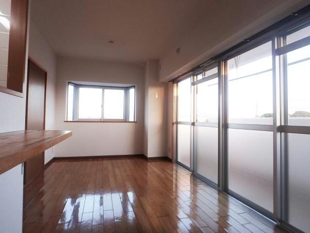 401 メゾンサルビア