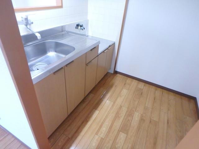 401 メゾンサルビア