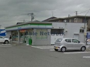 ファミリーマート高浜二池町店(コンビニ)まで944m セジュール碧F