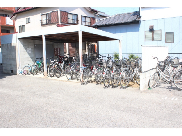 駐車場 ワンスリーマンション