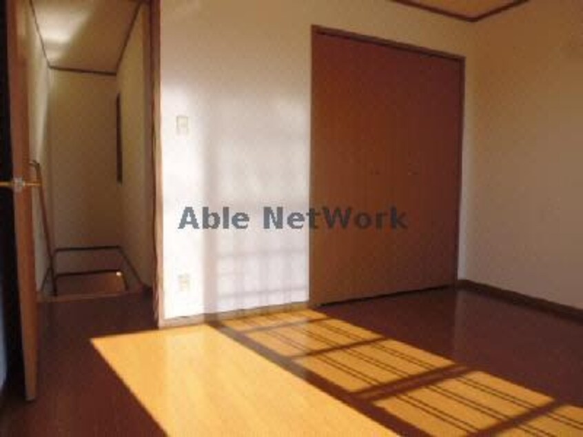 207 シャトレ・Ｔ．Ｓ