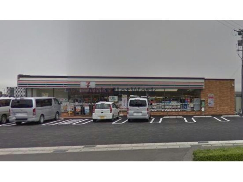 セブンイレブン安城篠目町店(コンビニ)まで742m ティアレ