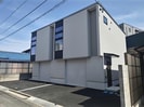フレクシィ寺横の外観