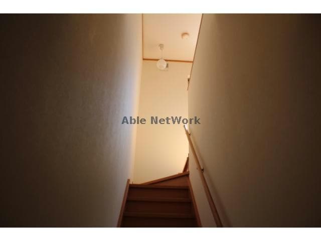 同型タイプ メゾネット椿　北棟