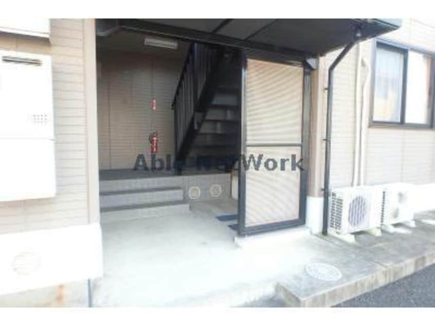  ファミール二池