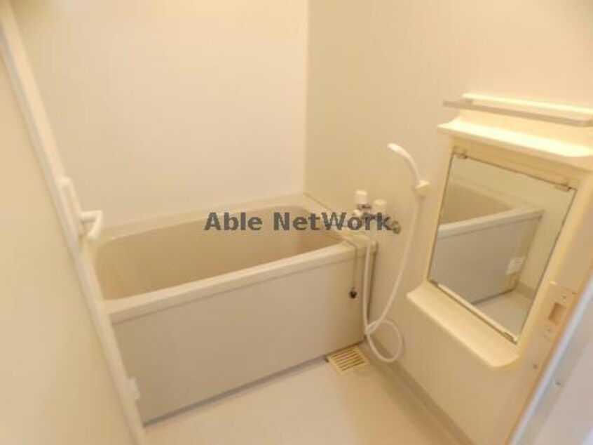 305 クローバー神明