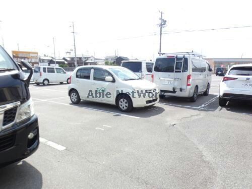  トリーハイツ三度山