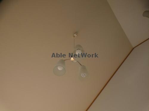  トリーハイツ八幡