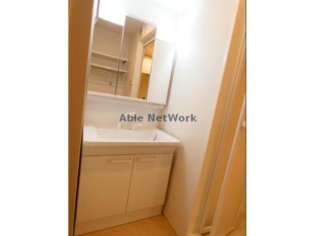 101 シェーネ アイ