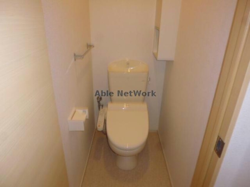 205号室 セロシア　雨池