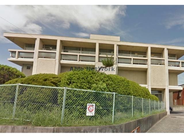 刈谷市城町図書館(図書館)まで735m ヒルズあさひヶ丘