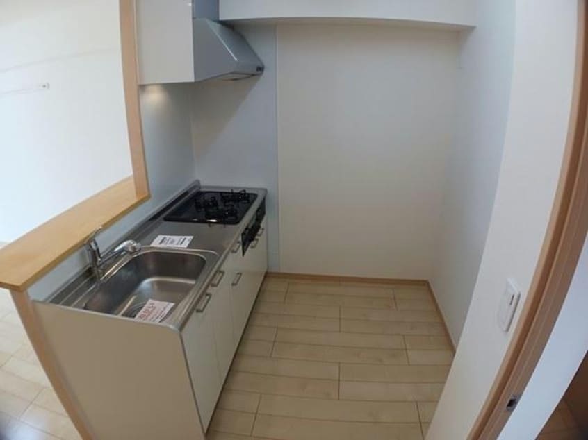  サンリット　アイ