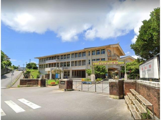 うるま市立具志川東中学校(中学校/中等教育学校)まで1257m カーサ・フォレスト