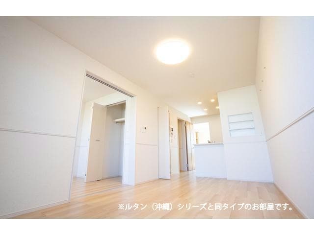  ヴィラ・アリーエⅤ