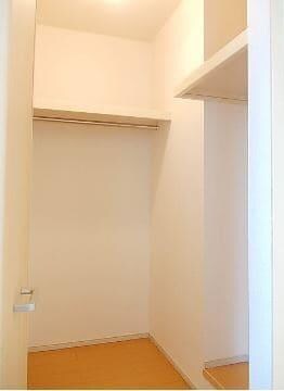 ウォークインクローゼット パークヒルズ　IV