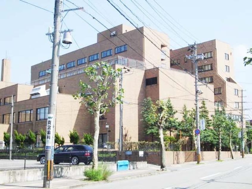 地方独立行政法人市立秋田総合病院(病院)まで204m レオパレス川元開和町第二