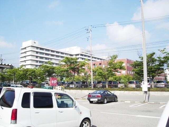 秋田大学医学部附属病院(病院)まで1947m コーポまきI