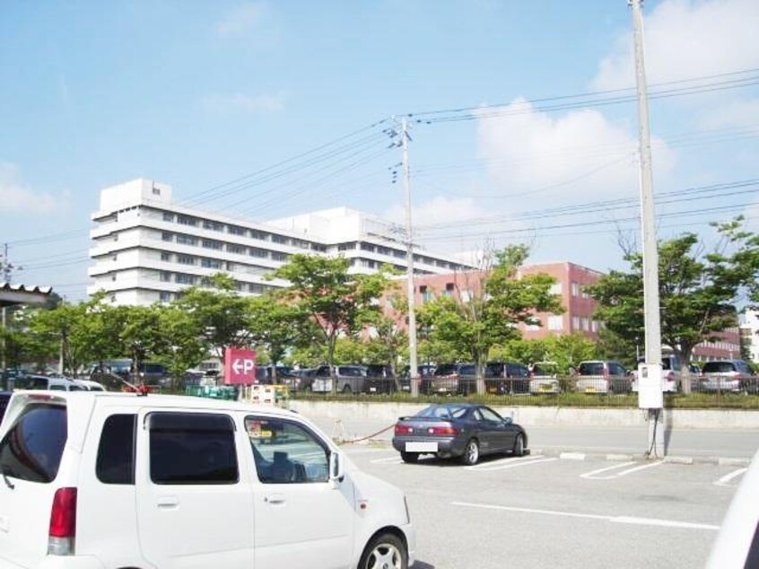 秋田大学医学部附属病院(病院)まで1947m コーポまきI