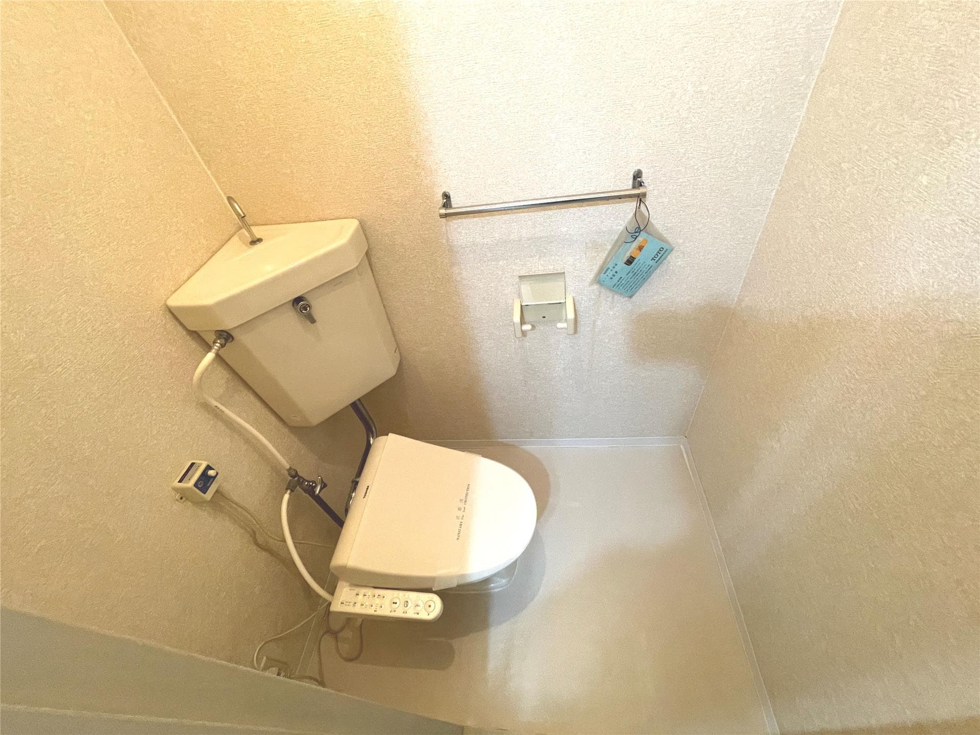 トイレ タウニィ松崎