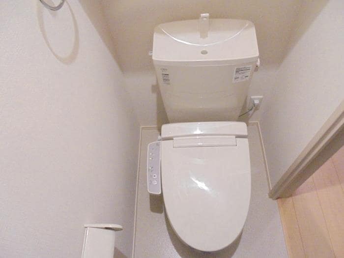 トイレ オリビエキャステーロ