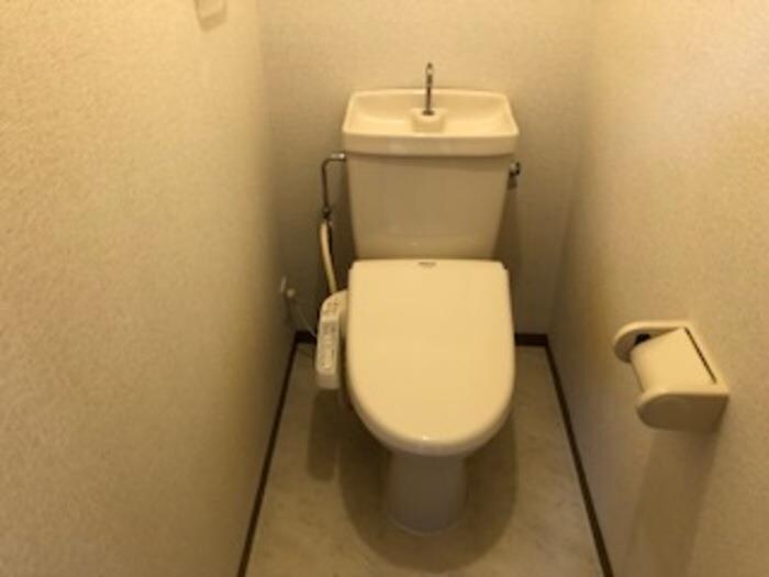 トイレ ハイツコザクラ