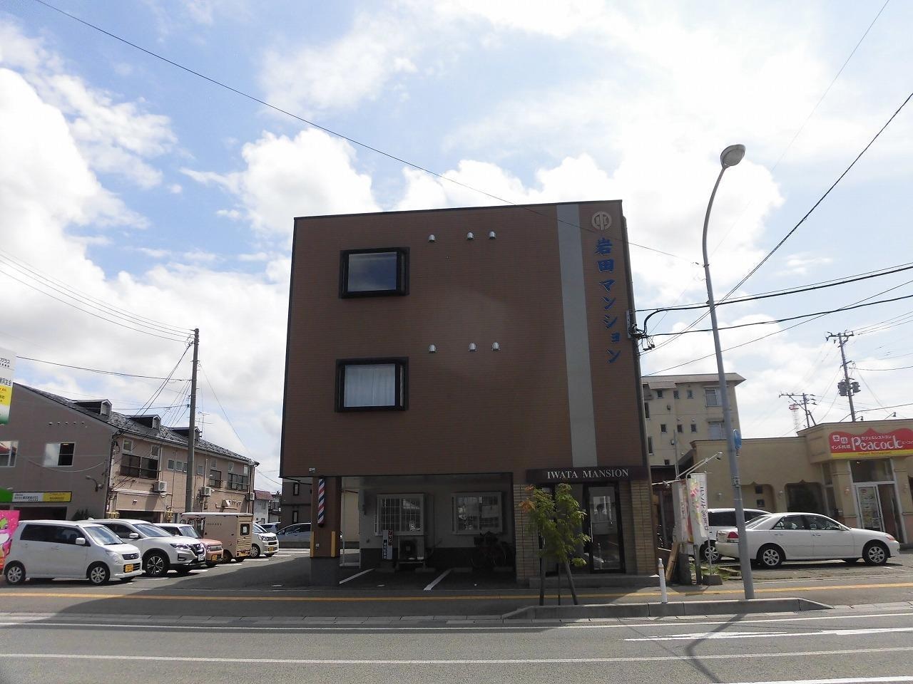 外観！ 岩田マンション